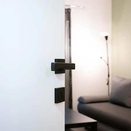 C.6 Ploumeria #city_center Apartment *